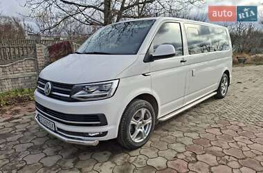 Минивэн Volkswagen Multivan 2017 в Черновцах