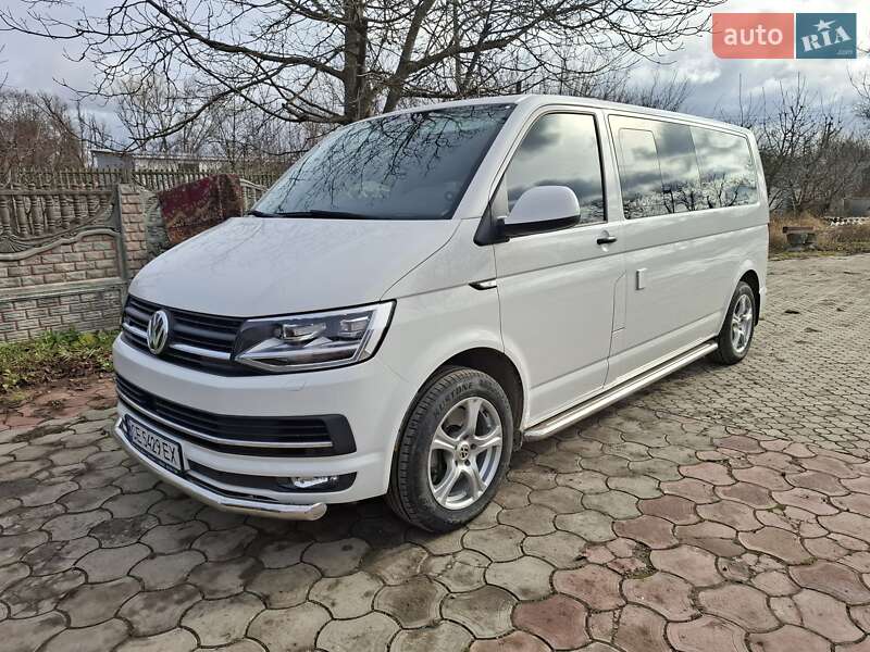 Минивэн Volkswagen Multivan 2017 в Черновцах