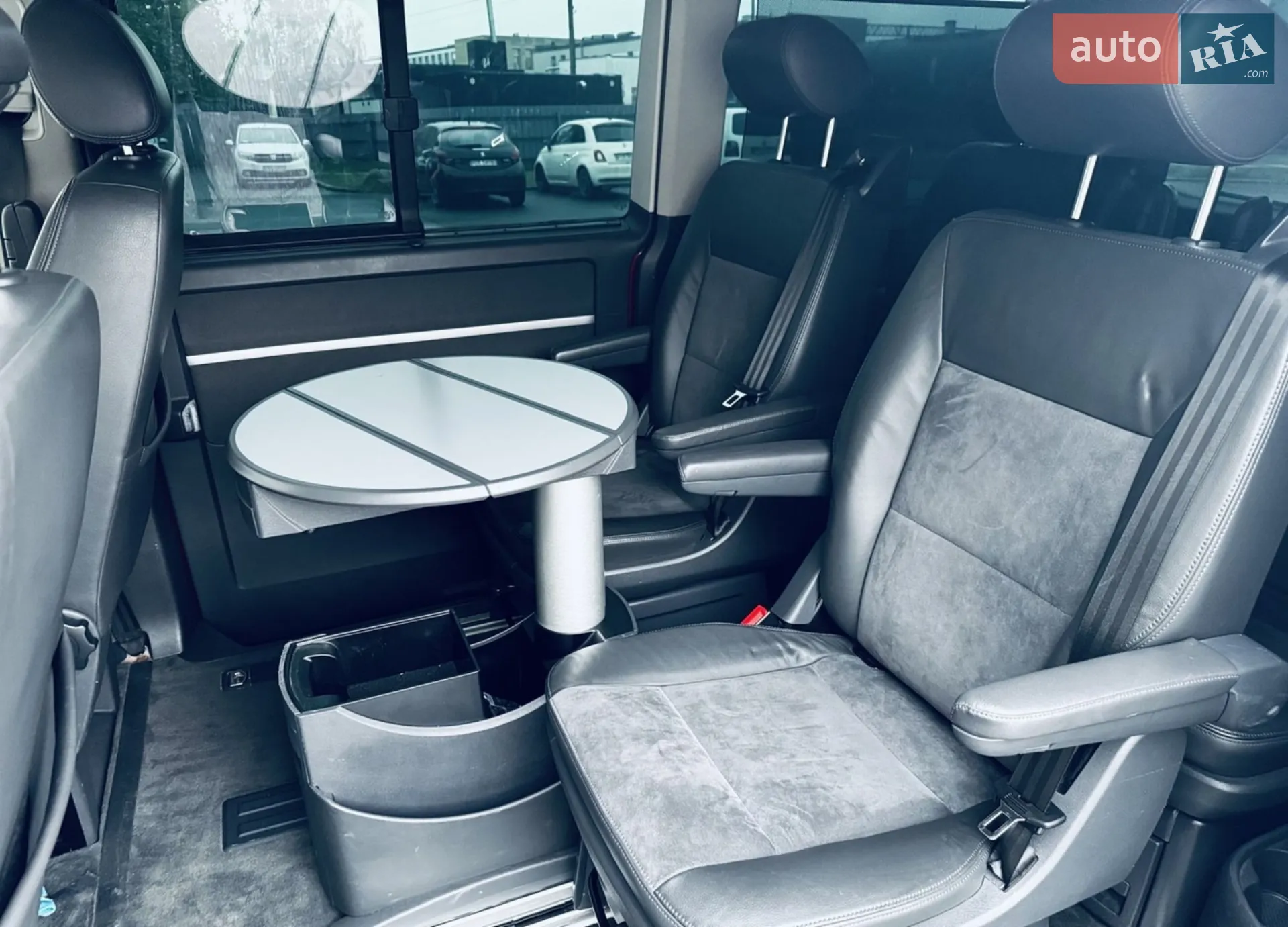 2012 Volkswagen Multivan - мініатюра 16