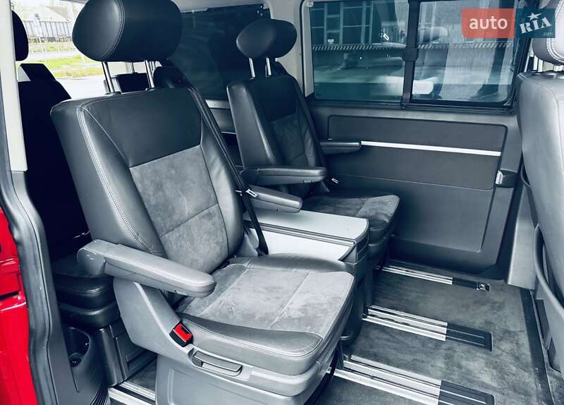 Минивэн Volkswagen Multivan 2012 в Днепре