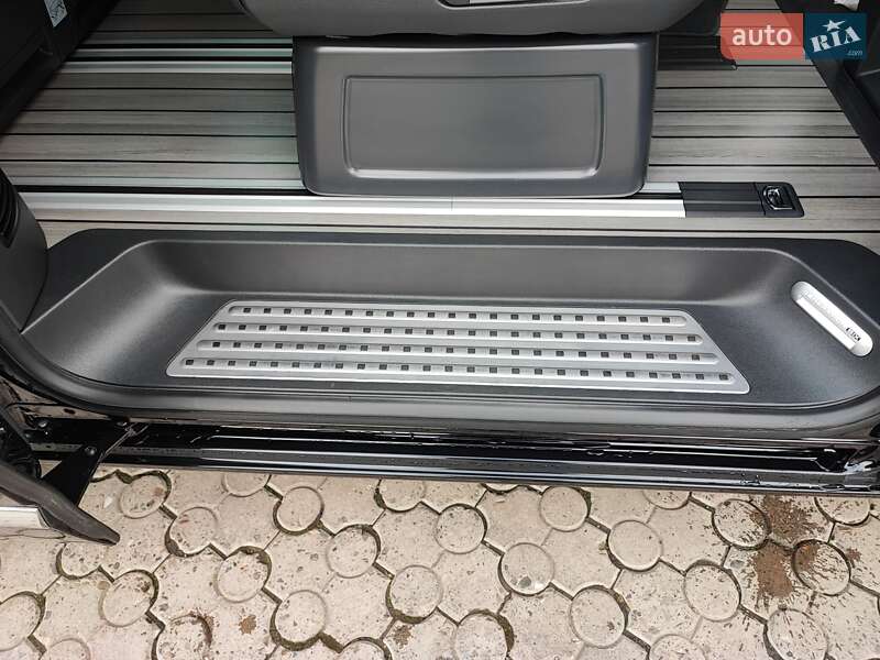 Минивэн Volkswagen Multivan 2022 в Черновцах