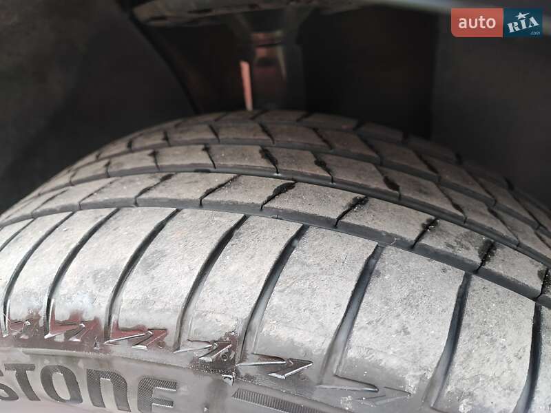 Минивэн Volkswagen Multivan 2022 в Черновцах