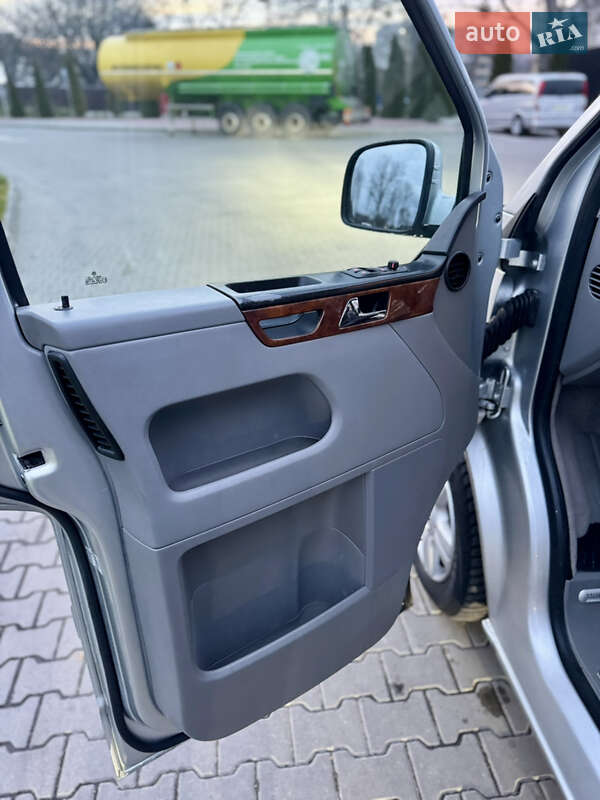 Минивэн Volkswagen Multivan 2006 в Житомире фото 20 Минивэн Volkswagen Multivan 2006 в Житомире