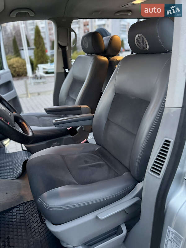 Минивэн Volkswagen Multivan 2006 в Житомире фото 23 Минивэн Volkswagen Multivan 2006 в Житомире