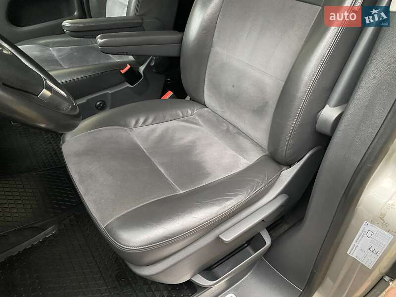 Мінівен Volkswagen Multivan 2013 в Охтирці фото 13 Мінівен Volkswagen Multivan 2013 в Охтирці