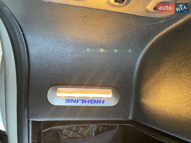 Мінівен Volkswagen Multivan 2013 в Охтирці фото 32 Мінівен Volkswagen Multivan 2013 в Охтирці