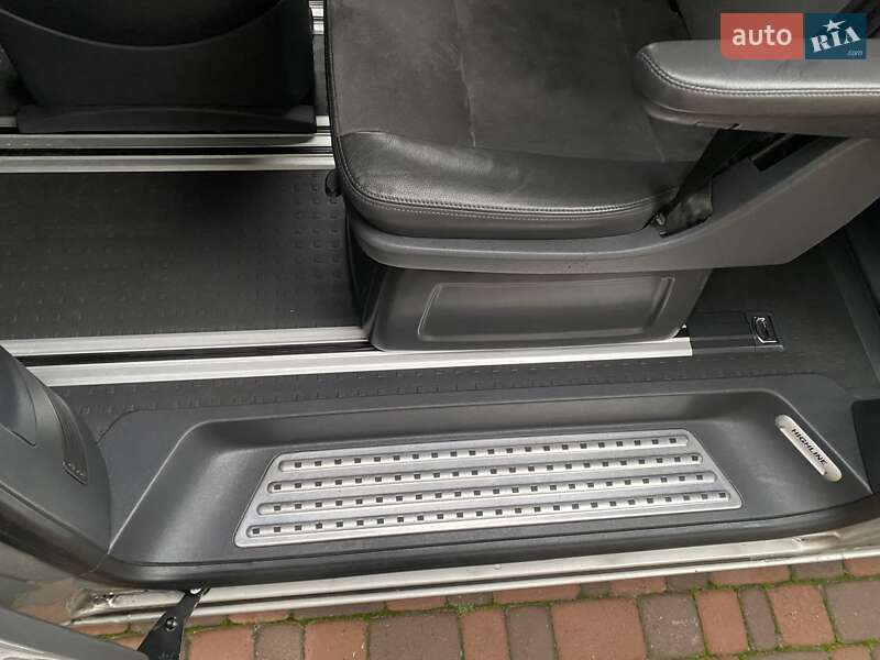 Мінівен Volkswagen Multivan 2013 в Охтирці фото 35 Мінівен Volkswagen Multivan 2013 в Охтирці
