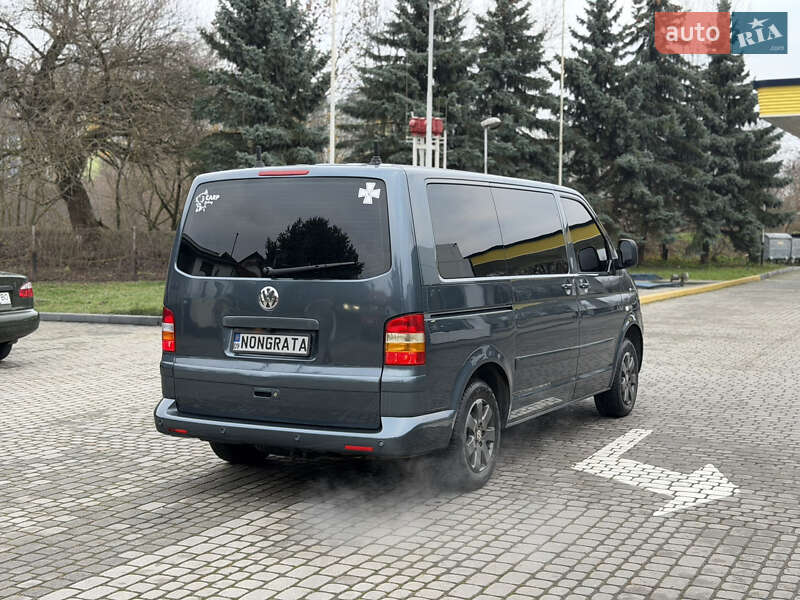 Минивэн Volkswagen Multivan 2007 в Ивано-Франковске фото 5 Минивэн Volkswagen Multivan 2007 в Ивано-Франковске