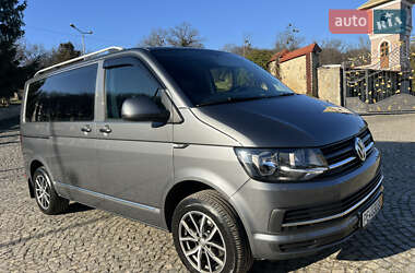 Мінівен Volkswagen Multivan 2018 в Чернівцях