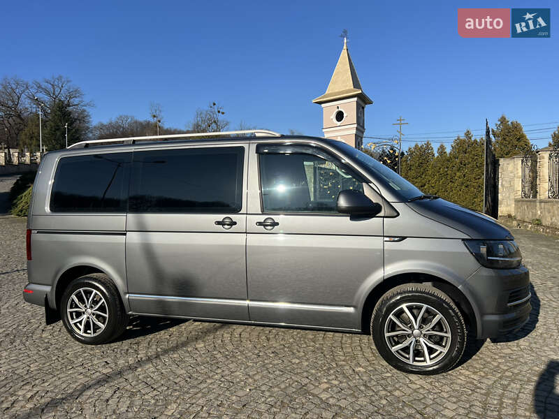 Минивэн Volkswagen Multivan 2018 в Черновцах