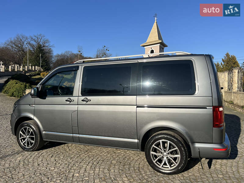 Минивэн Volkswagen Multivan 2018 в Черновцах