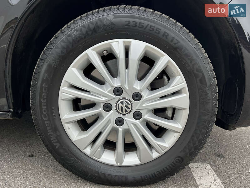 Минивэн Volkswagen Multivan 2020 в Киеве фото 18 Минивэн Volkswagen Multivan 2020 в Киеве