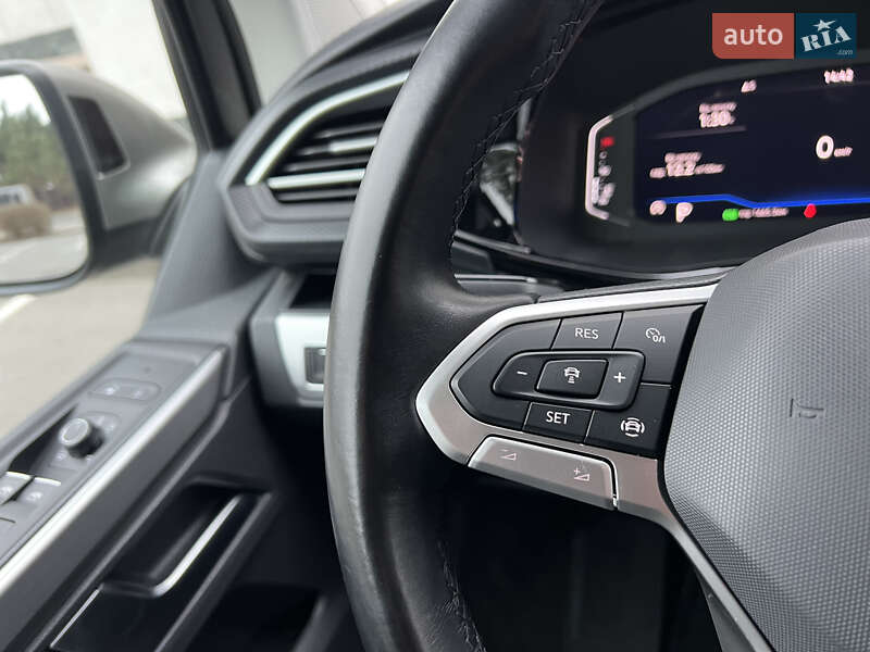 Минивэн Volkswagen Multivan 2020 в Киеве фото 51 Минивэн Volkswagen Multivan 2020 в Киеве