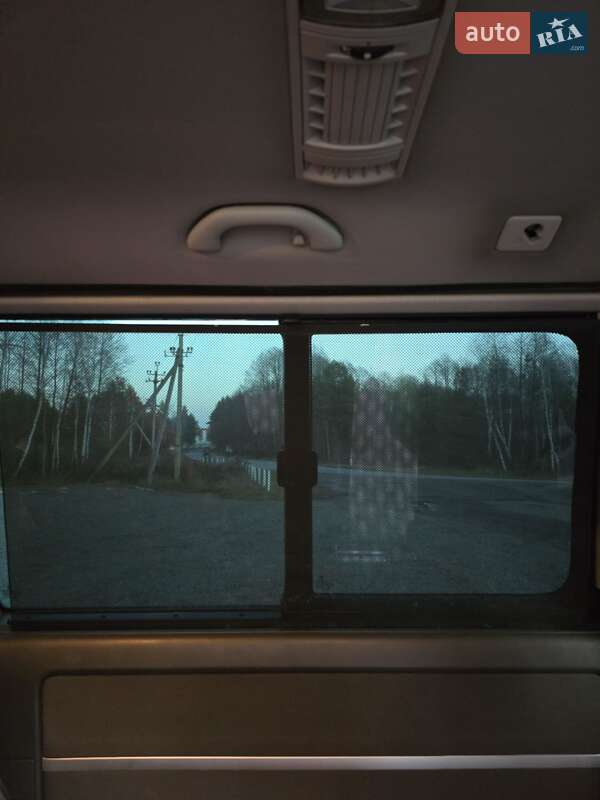 Мінівен Volkswagen Multivan 2012 в Малині