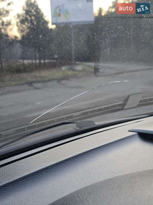 Мінівен Volkswagen Multivan 2012 в Малині