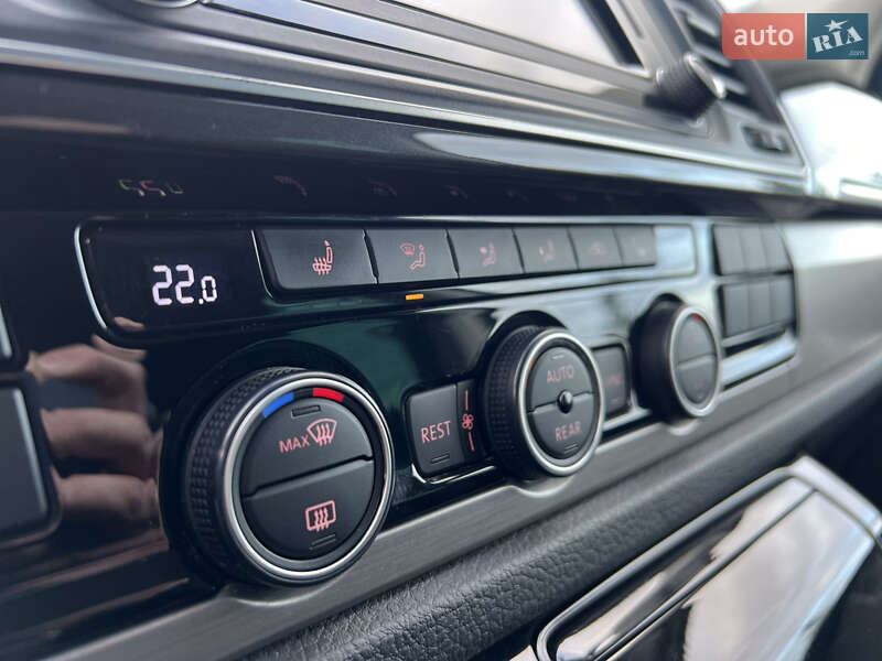 Минивэн Volkswagen Multivan 2017 в Луцке фото 35 Минивэн Volkswagen Multivan 2017 в Луцке