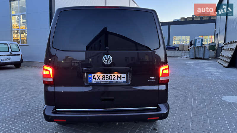 Минивэн Volkswagen Multivan 2010 в Киеве
