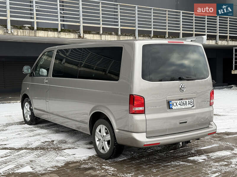 Минивэн Volkswagen Multivan 2015 в Киеве