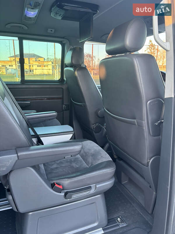 Минивэн Volkswagen Multivan 2009 в Прилуках фото 4 Минивэн Volkswagen Multivan 2009 в Прилуках