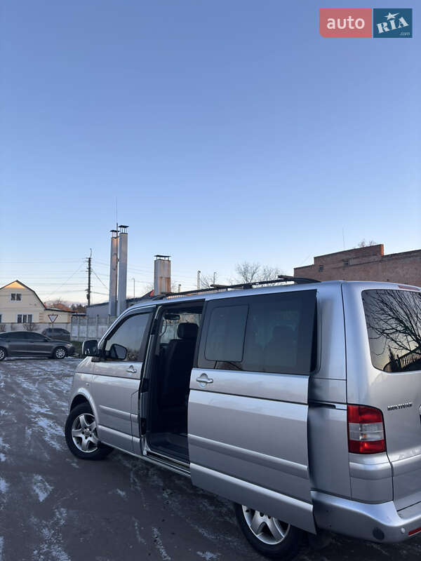 Минивэн Volkswagen Multivan 2009 в Прилуках фото 10 Минивэн Volkswagen Multivan 2009 в Прилуках