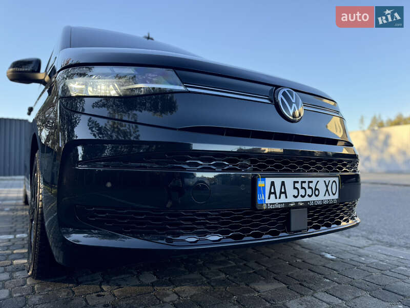 Мінівен Volkswagen Multivan 2022 в Києві