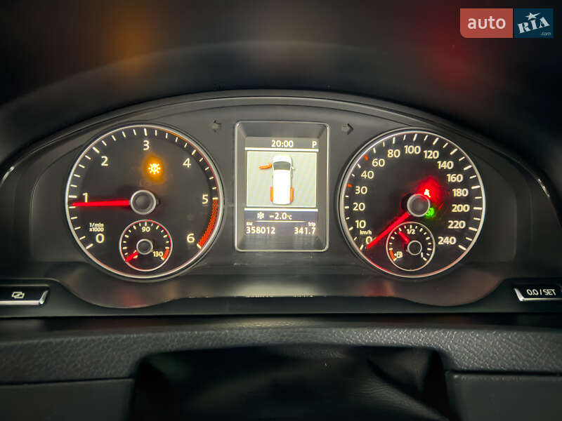 Мінівен Volkswagen Multivan 2011 в Києві