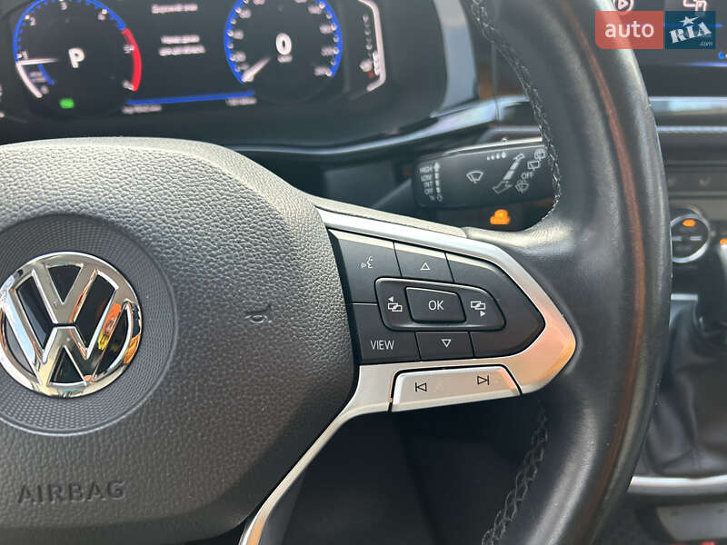 Минивэн Volkswagen Multivan 2020 в Киеве