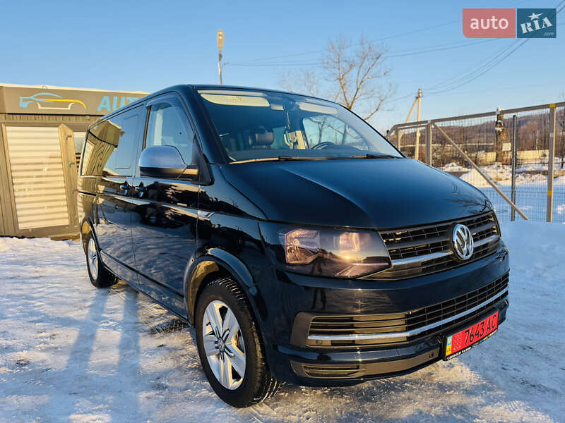Минивэн Volkswagen Multivan 2018 в Иршаве