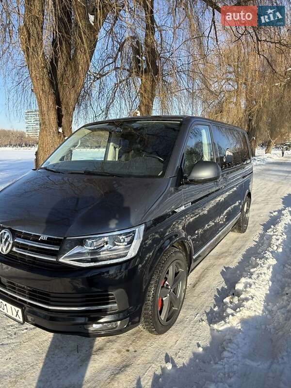 Минивэн Volkswagen Multivan 2018 в Ровно