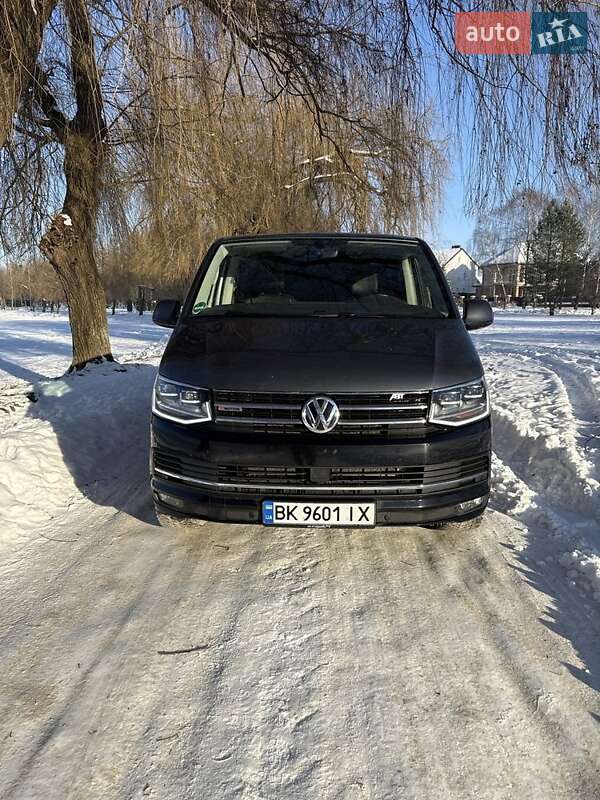 Минивэн Volkswagen Multivan 2018 в Ровно