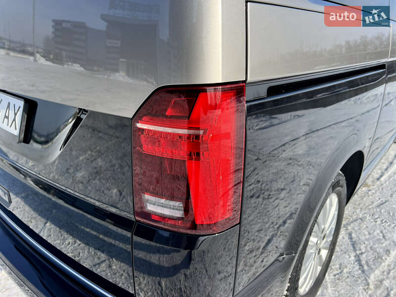 Минивэн Volkswagen Multivan 2020 в Киеве