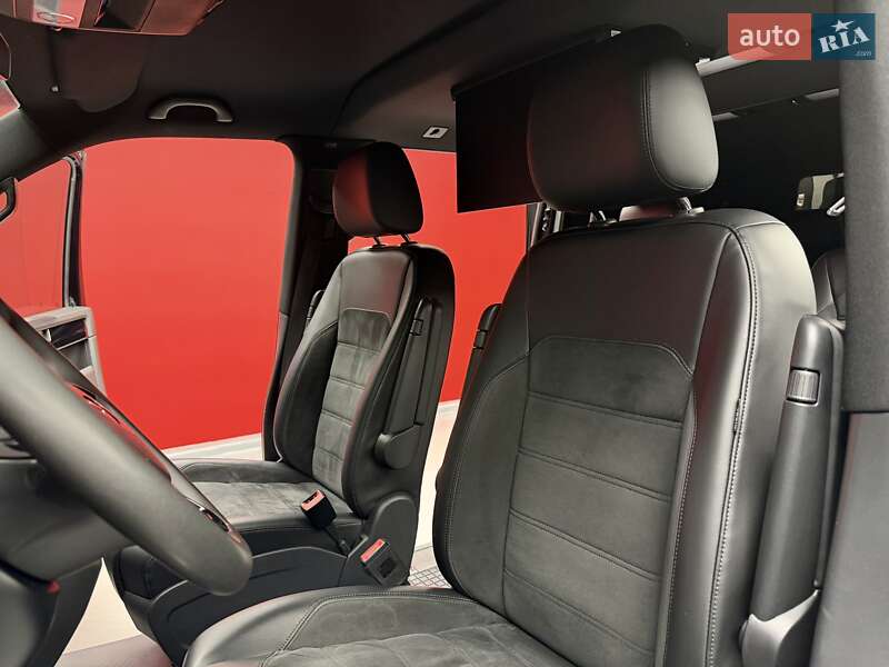 Минивэн Volkswagen Multivan 2019 в Киеве фото 27 Минивэн Volkswagen Multivan 2019 в Киеве