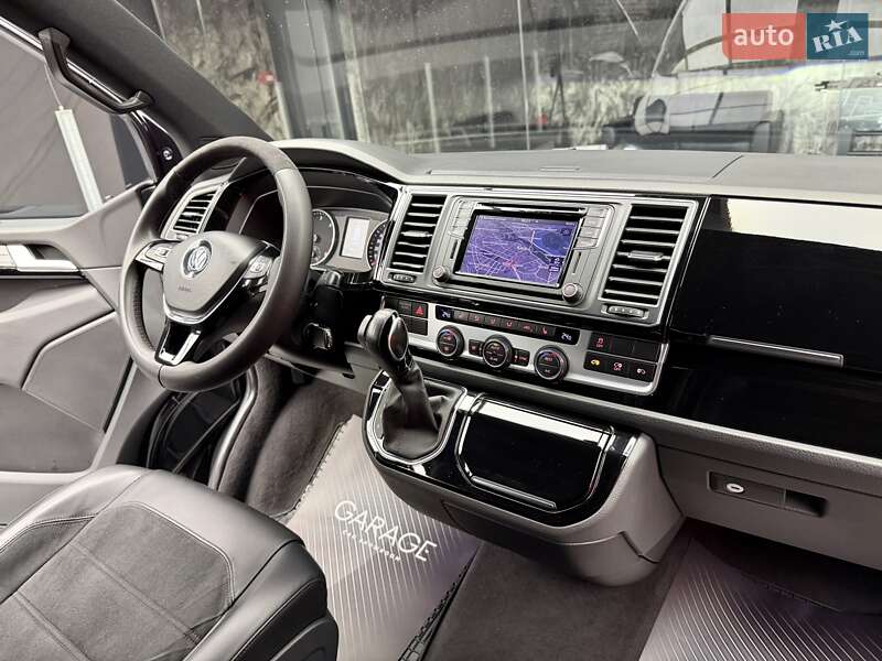 Минивэн Volkswagen Multivan 2019 в Киеве фото 56 Минивэн Volkswagen Multivan 2019 в Киеве