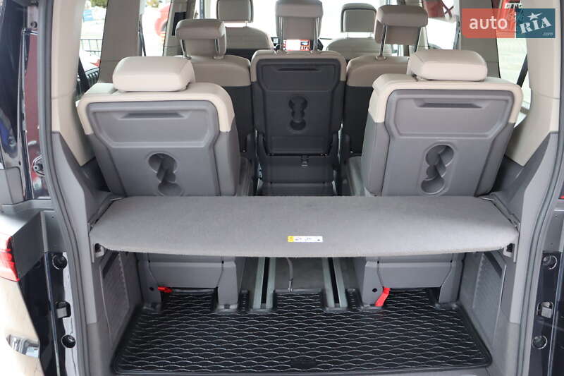 Минивэн Volkswagen Multivan 2024 в Львове фото 45 Минивэн Volkswagen Multivan 2024 в Львове