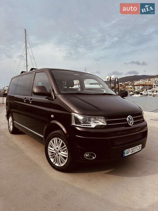 Минивэн Volkswagen Multivan 2014 в Одессе
