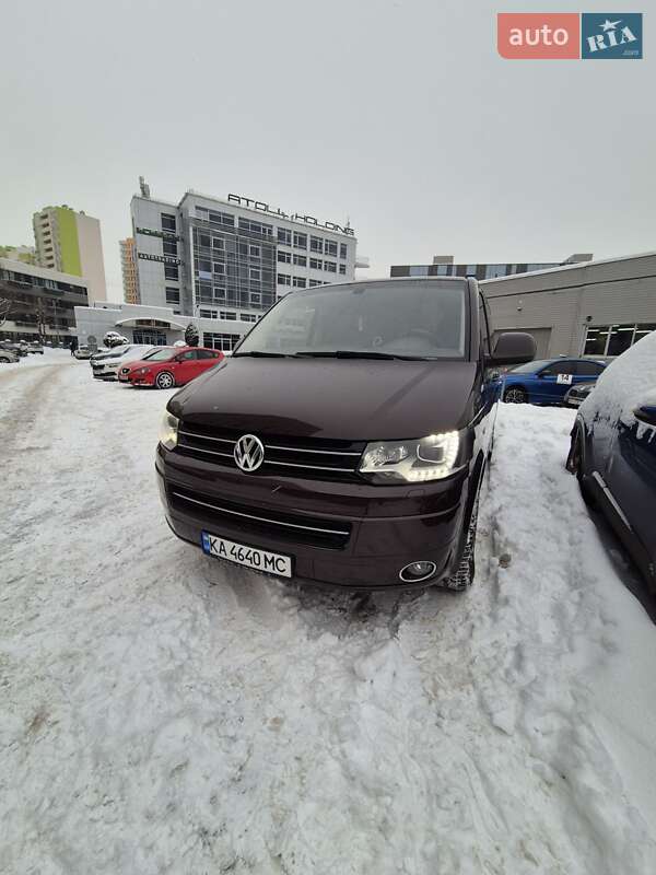 Минивэн Volkswagen Multivan 2014 в Киеве фото 6 Минивэн Volkswagen Multivan 2014 в Киеве