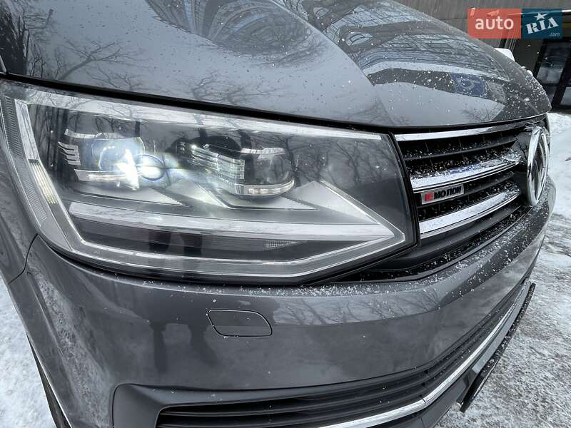 Минивэн Volkswagen Multivan 2018 в Киеве фото 29 Минивэн Volkswagen Multivan 2018 в Киеве