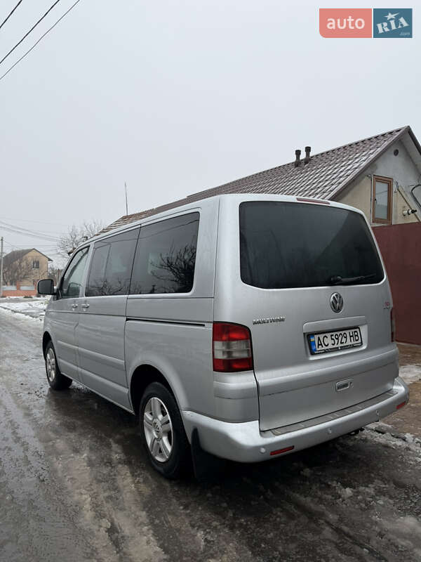Минивэн Volkswagen Multivan 2007 в Николаеве