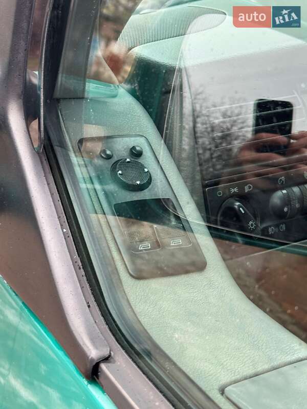 Минивэн Volkswagen Multivan 1996 в Славянске