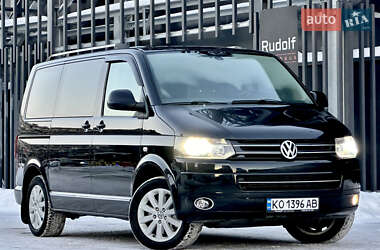 Минивэн Volkswagen Multivan 2011 в Киеве