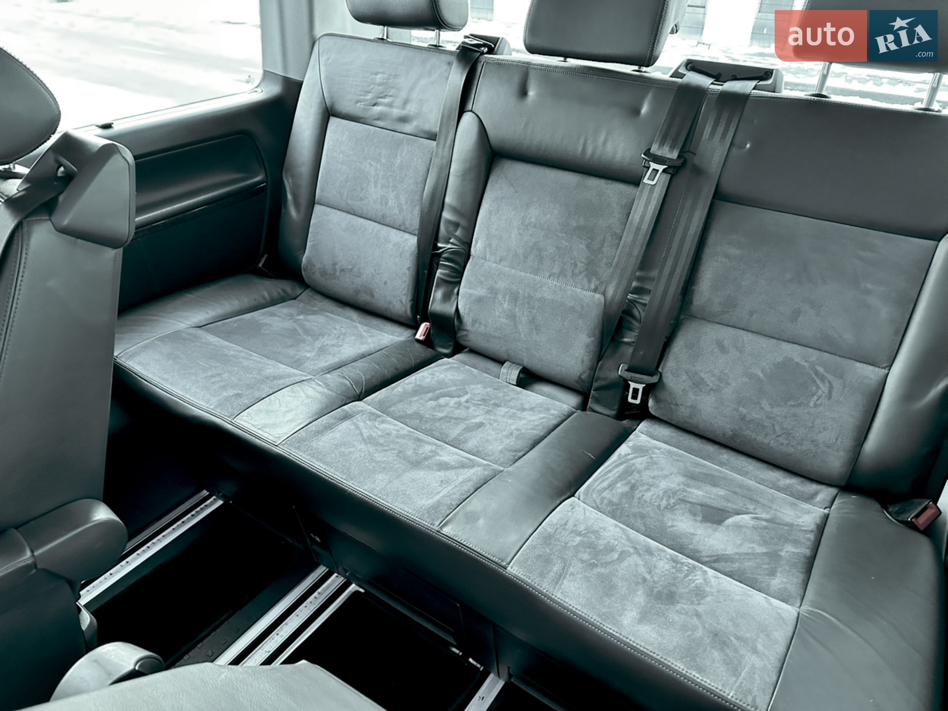 2011 Volkswagen Multivan - мініатюра 34