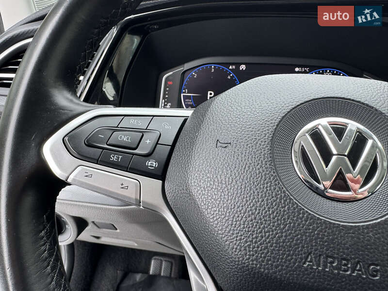 Минивэн Volkswagen Multivan 2020 в Луцке