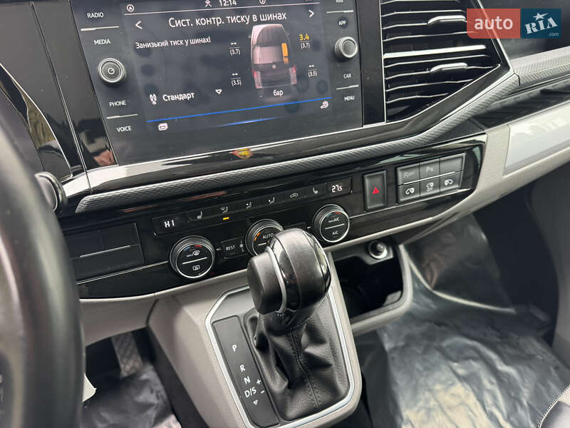 Минивэн Volkswagen Multivan 2020 в Луцке