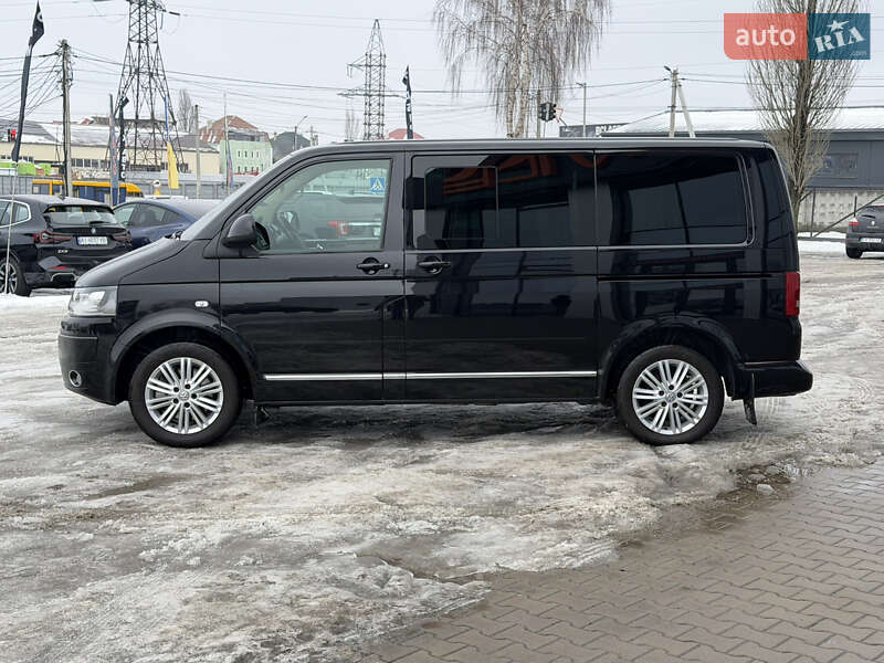 Минивэн Volkswagen Multivan 2014 в Киеве
