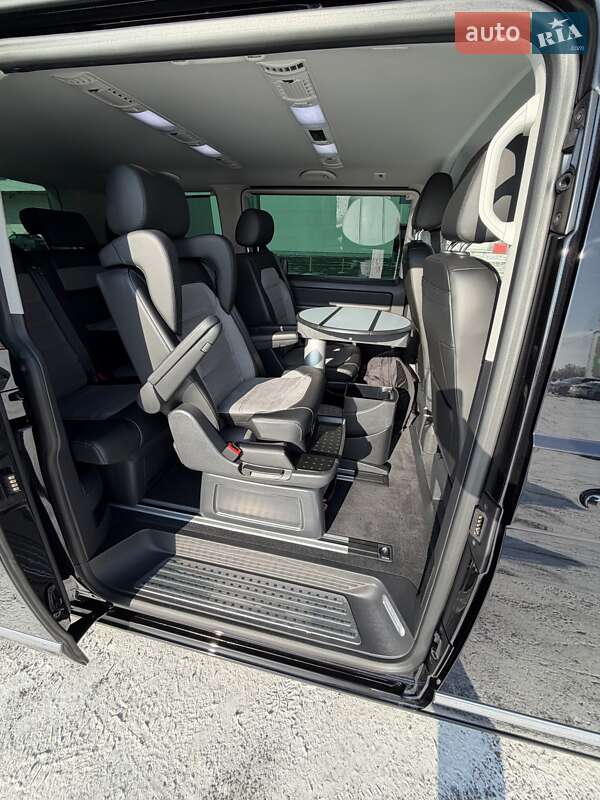 Минивэн Volkswagen Multivan 2020 в Одессе
