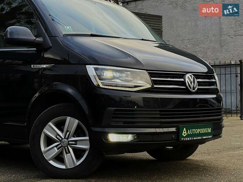 Минивэн Volkswagen Multivan 2018 в Киеве