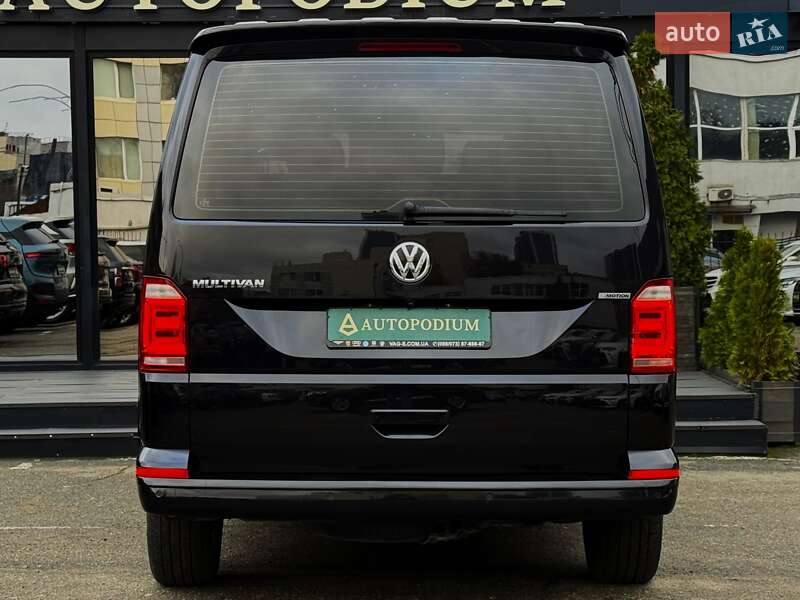 Минивэн Volkswagen Multivan 2018 в Киеве