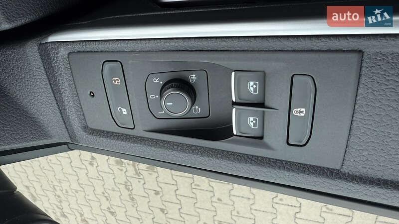 Минивэн Volkswagen Multivan 2020 в Киеве