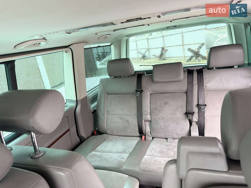 Минивэн Volkswagen Multivan 2008 в Днепре