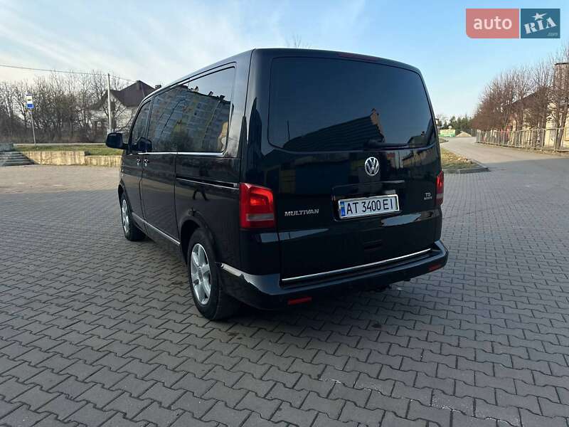 Минивэн Volkswagen Multivan 2011 в Ивано-Франковске
